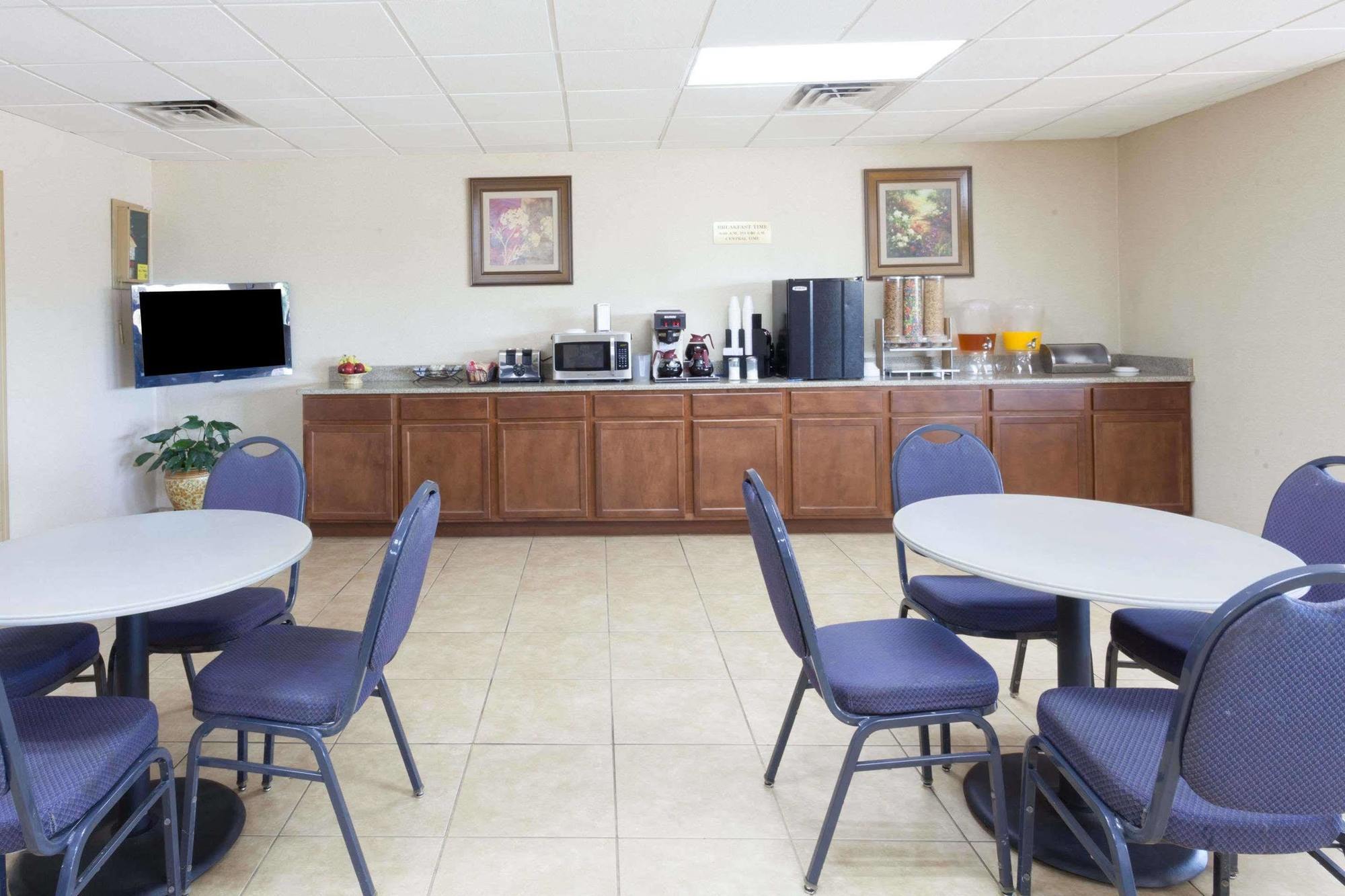 Knights Inn Murfreesboro Εξωτερικό φωτογραφία