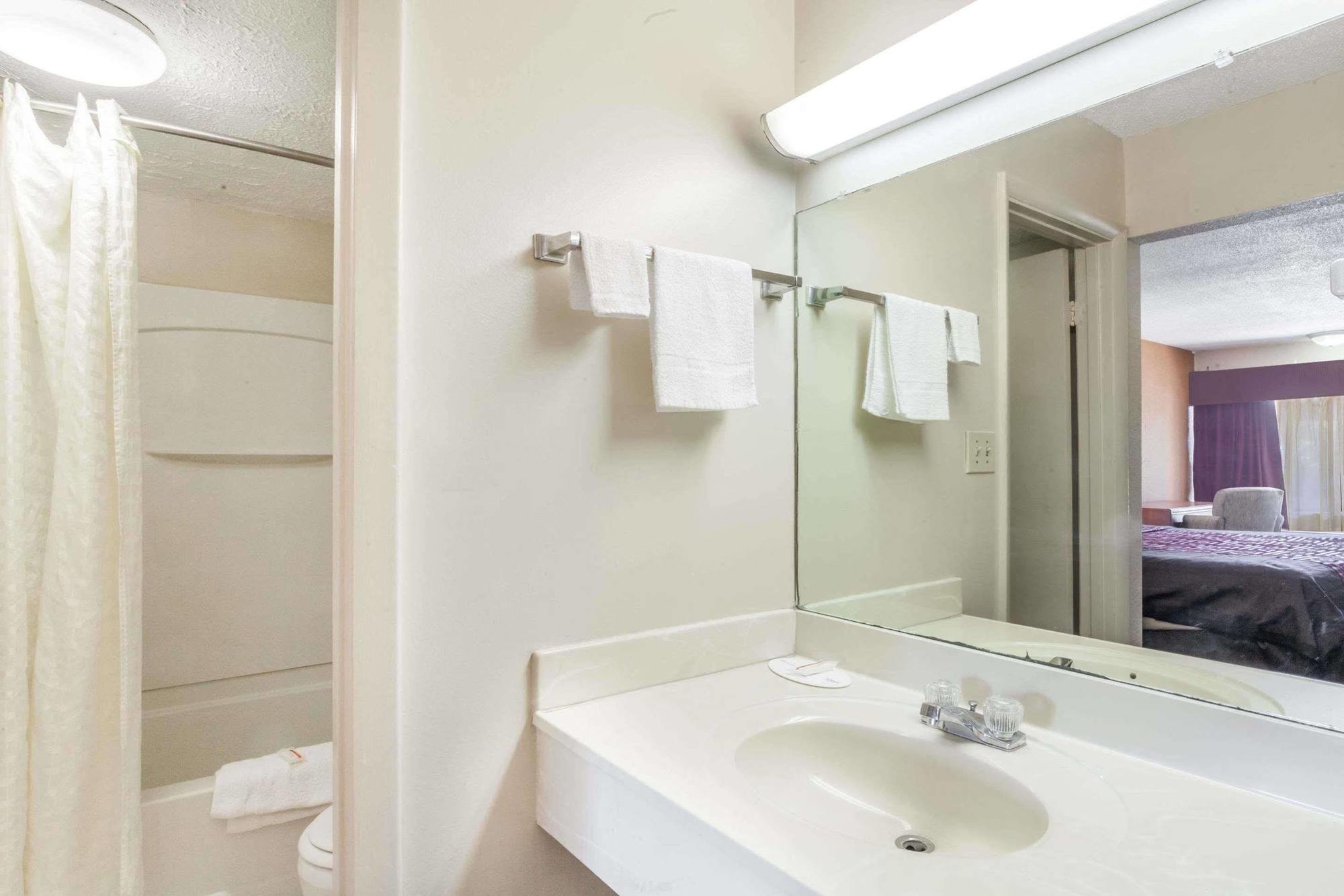 Knights Inn Murfreesboro Εξωτερικό φωτογραφία