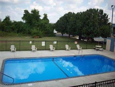 Knights Inn Murfreesboro Εξωτερικό φωτογραφία